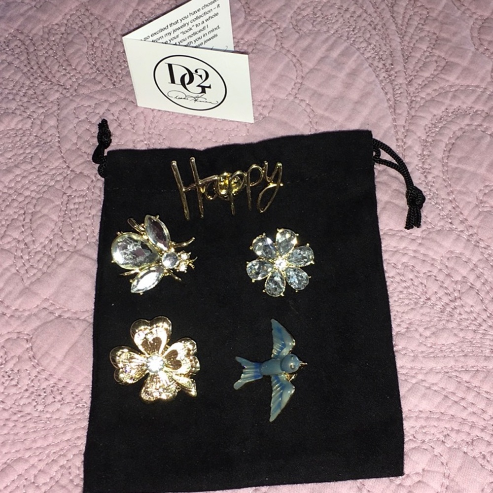 NEW!  DG2 Set of 5 Lapel pins with Butterfly clutch tie tacks.